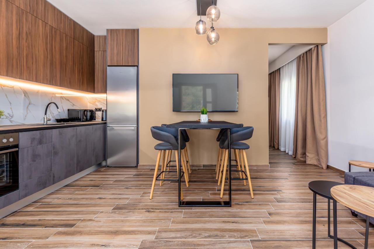 Apartament Titus Cfu Ypsos Zewnętrze zdjęcie